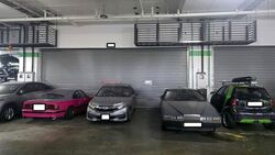 Carros Centre (D25), Factory #635390821
